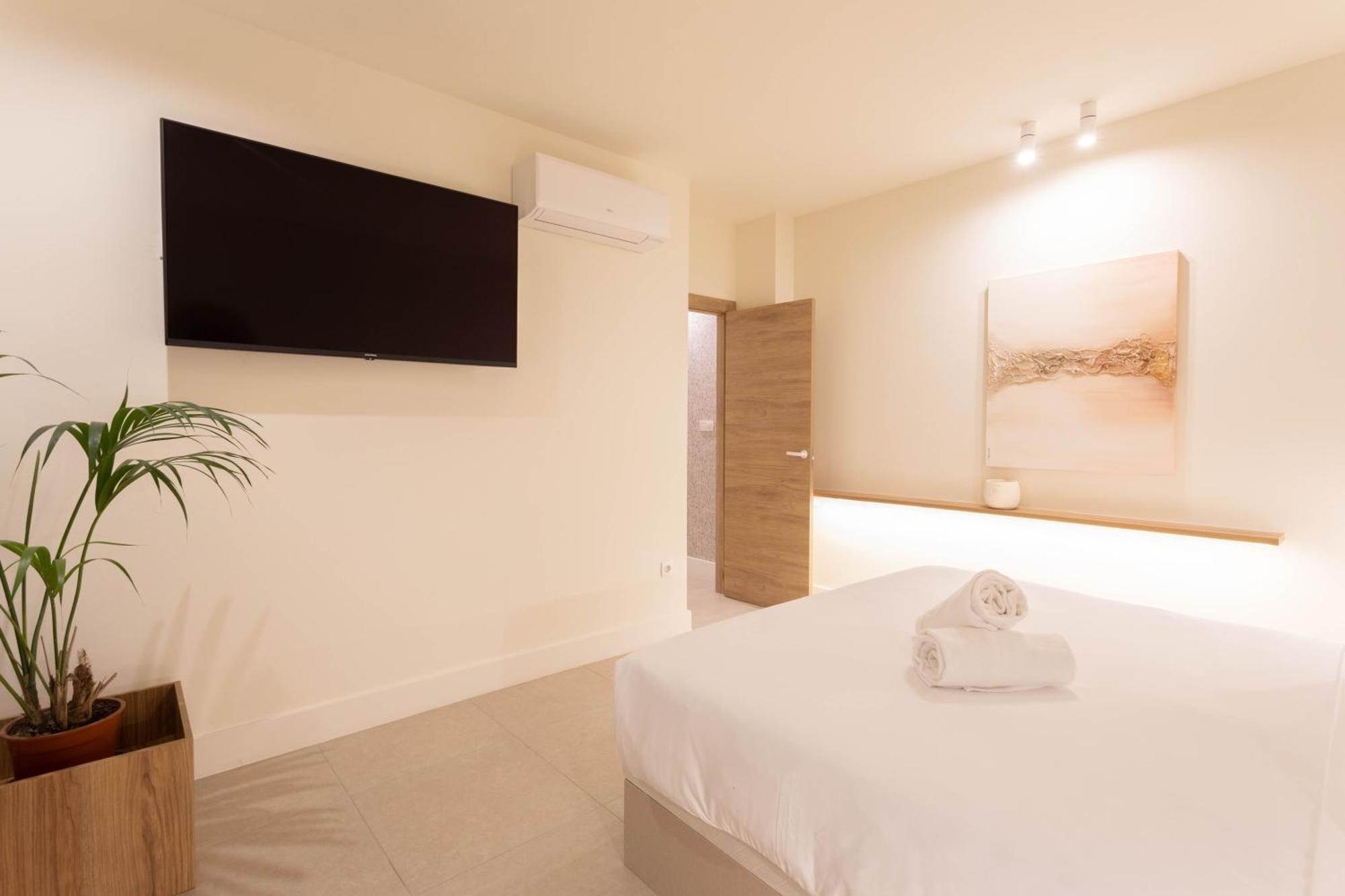 Reina Victoria Velazquez Apart otel Alicante Dış mekan fotoğraf