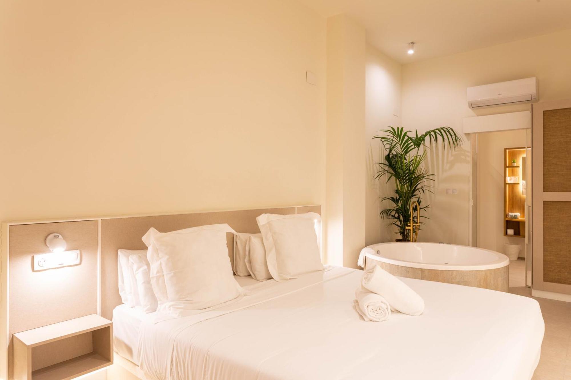 Reina Victoria Velazquez Apart otel Alicante Dış mekan fotoğraf