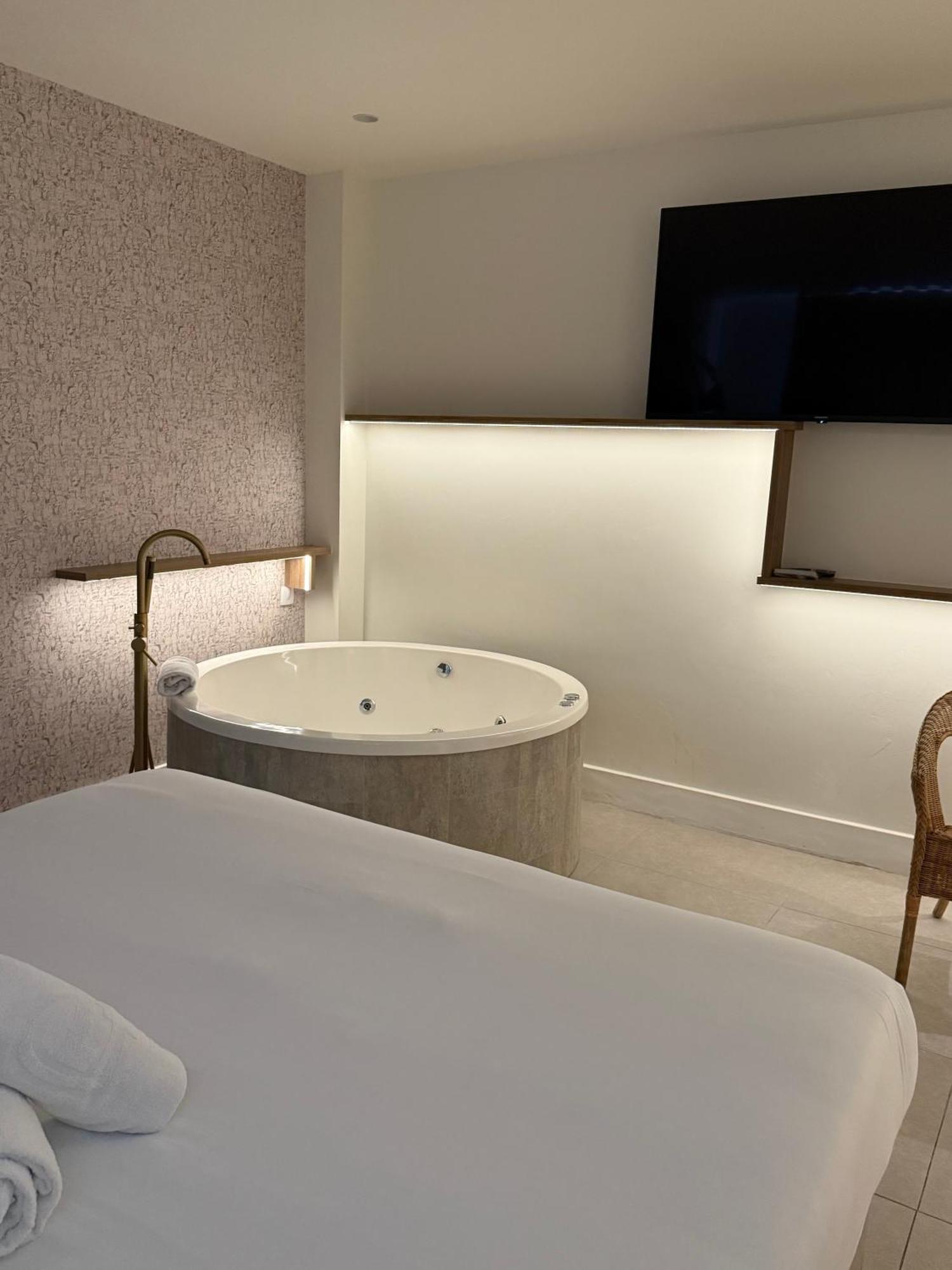 Reina Victoria Velazquez Apart otel Alicante Dış mekan fotoğraf